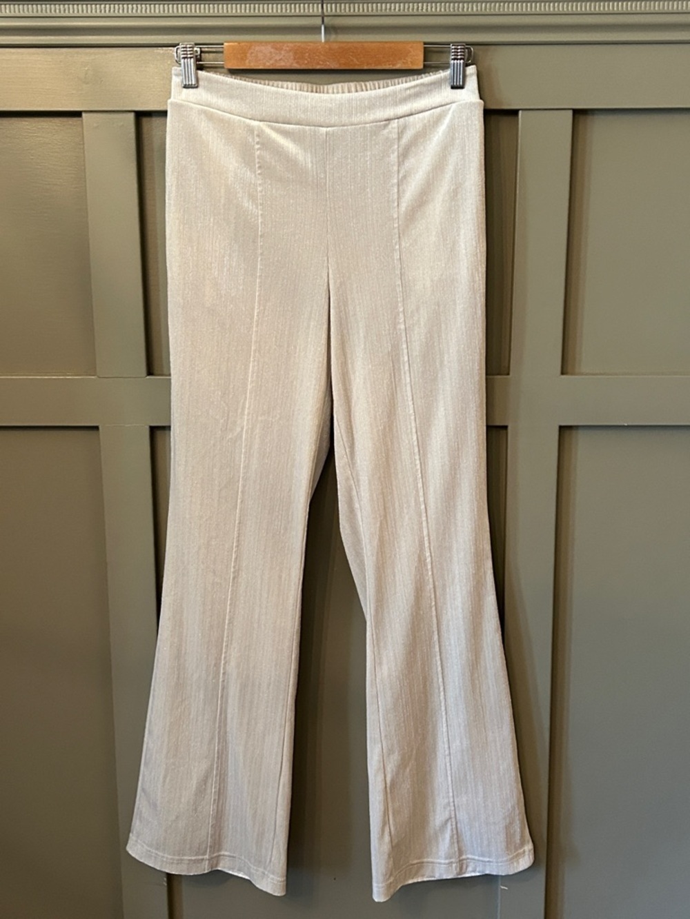 Luxe by LuLaRoe Velvet Shimmer Leggings Flare Leg Pockets Cream Size XS